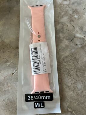 Amazon Pink Silicone Watch Band for 38/40mm Apple Watch
